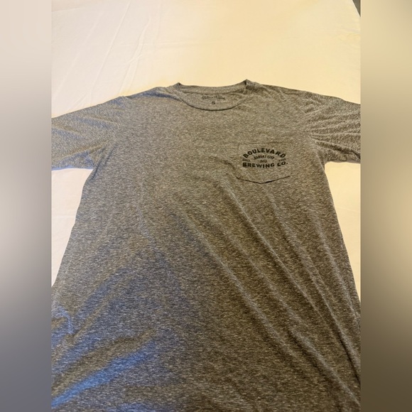 Boulevard Brewing Co. Heather Grey Pocket Tee – S | PalmerCash | NWOT - Picture 1 of 8